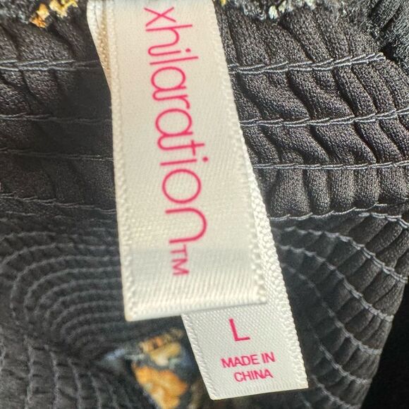 Black floral smocked back faux wrap sundress size large - Picture 7 of 8